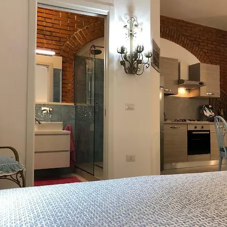 Milu - Milu Holidays