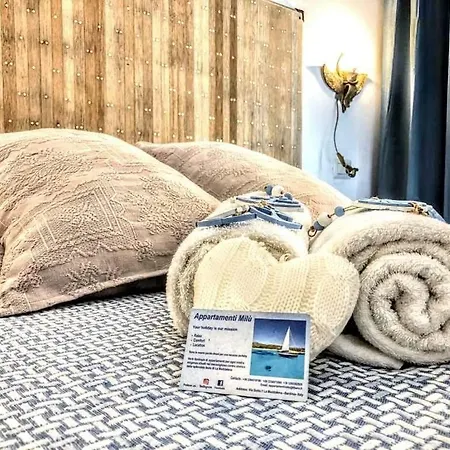 Milu - Milu Holidays Διαμέρισμα Λα Μανταλένα